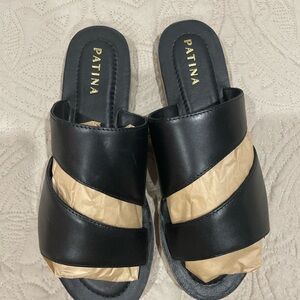 Black Women's Sandals Portland Size 6.5,